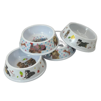 Bol din plastic pentru câini 21 cm – design colorat cu căței, rezistent și ușor de curățat
